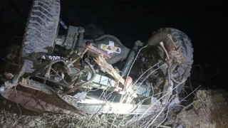 ৪ সেনা সদস্য নিহত কাশ্মীরে সড়ক দুর্ঘটনায়