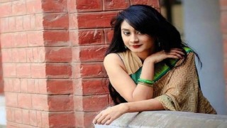 লন্ডন প্রবাসী বন্ধুকে বিয়ে করলেন স্বাগতা