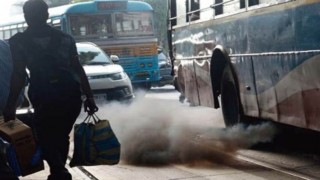 বিশ্বে দূষিত শহরের তালিকায় শীর্ষে ঢাকা