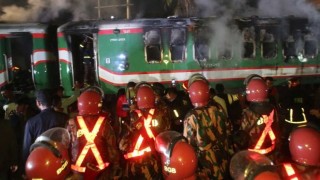 ট্রেনে অগ্নিকাণ্ড: দগ্ধ সবার শ্বাসনালী ক্ষতিগ্রস্থ